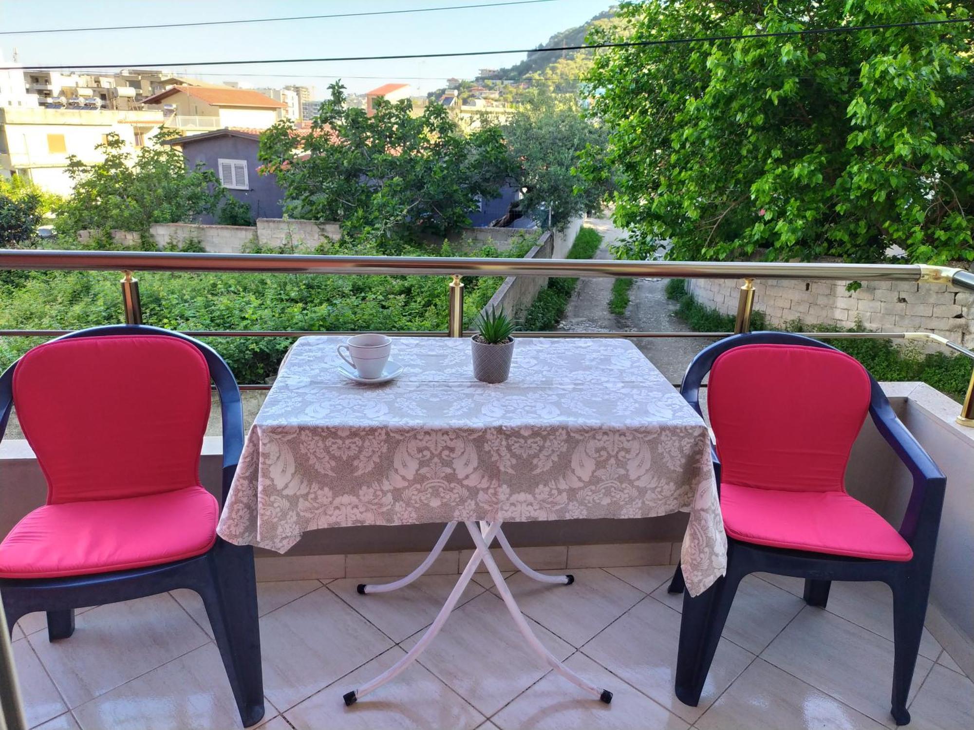 Valbona Apartments فلورا المظهر الخارجي الصورة